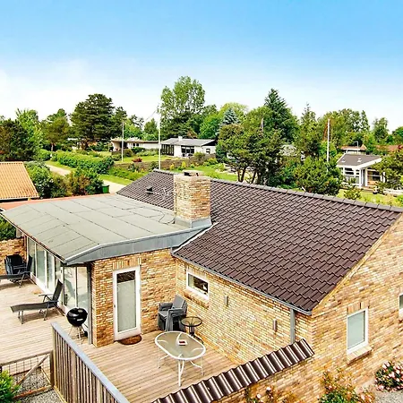 Vakantiehuis Seaside Bliss With Sauna - By Traum