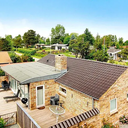 Semesterbostad 5 Star Holiday Home In Sydals Kegnaeshoj